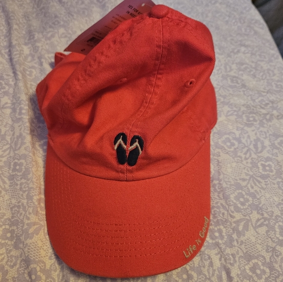 NWT Life is Good A Chill Cap Sketched Sandals - Picture 1 of 4